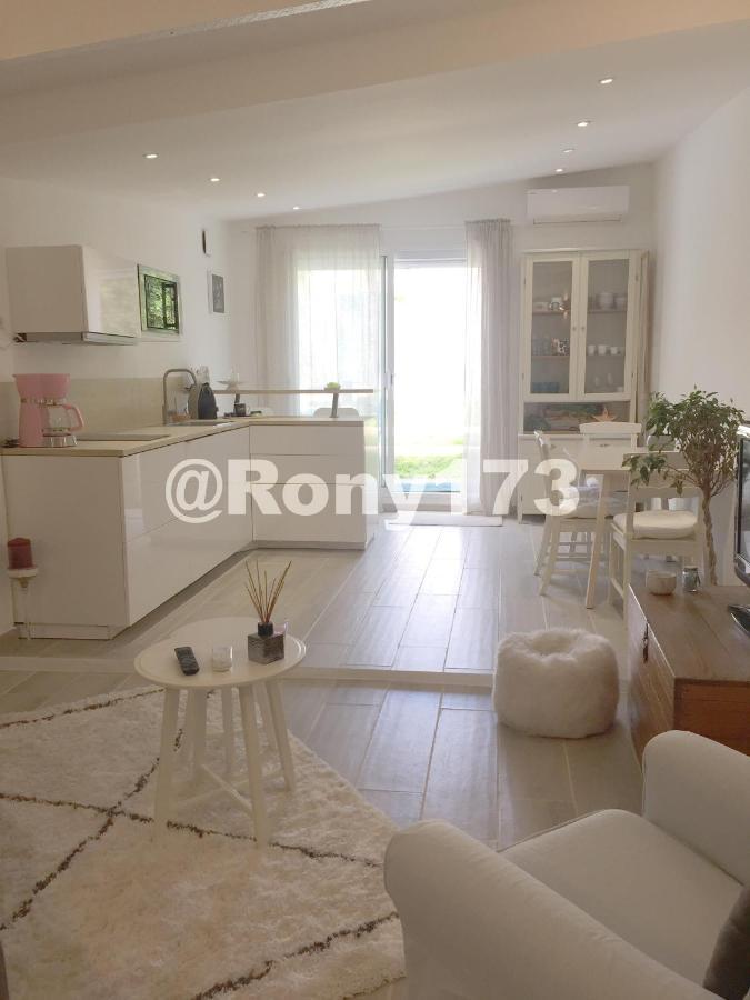 Studio Proche Mer Et Ville Toulon 2 Pers Exterior photo
